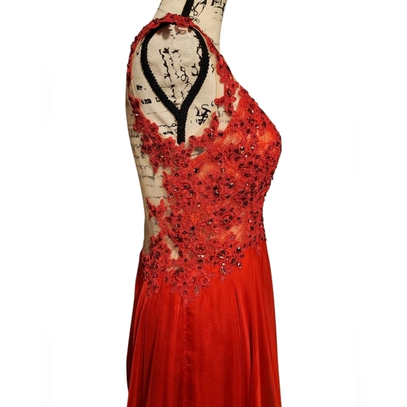 Aspeed Red Lace Prom Dress - Picture 5 of 8
